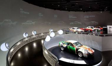 BMW Art Car Premiere im Museum der bildenden Künste Leipzig