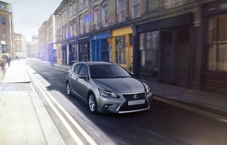 Der Lexus CT 200h Vollhybrid im neuen Look